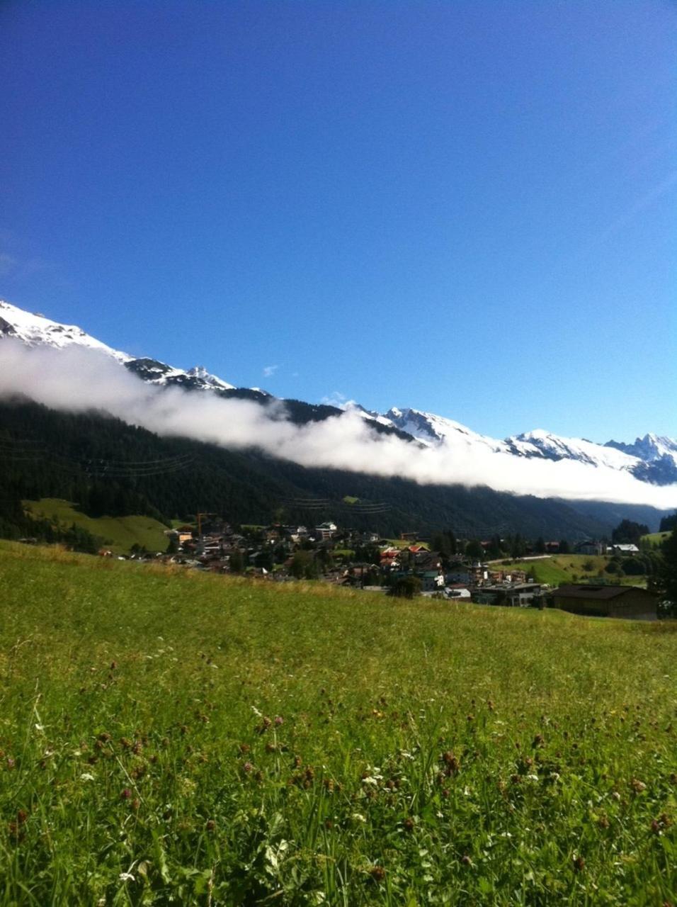 Landhaus Strolz Sankt Anton am Arlberg Extérieur photo