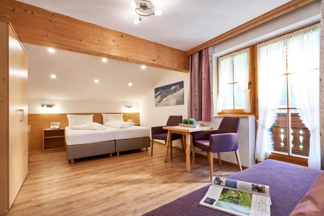 Landhaus Strolz Sankt Anton am Arlberg Extérieur photo